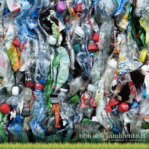 Strategia anti-plastica UE: 100% degli imballaggi riciclati entro il 2030