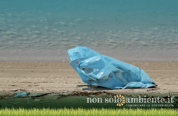 Kenya, stop del governo ai sacchetti di plastica