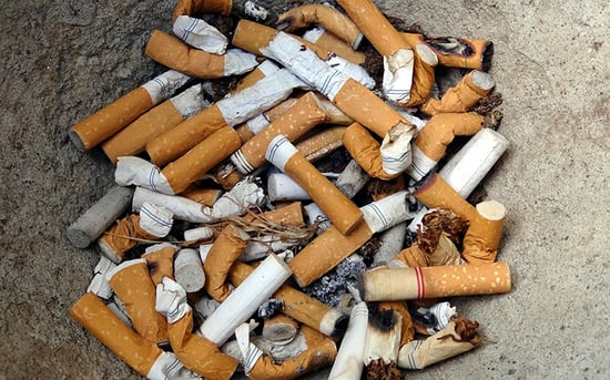 Lotta ai mozziconi di sigaretta, flagello ambientale sulle spiagge del mondo